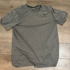 Nike gray t shirt